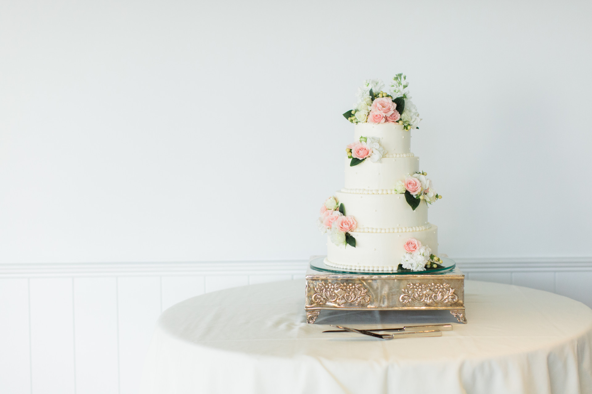 View More: http://deborahzoephoto.pass.us/jayme-cory-married