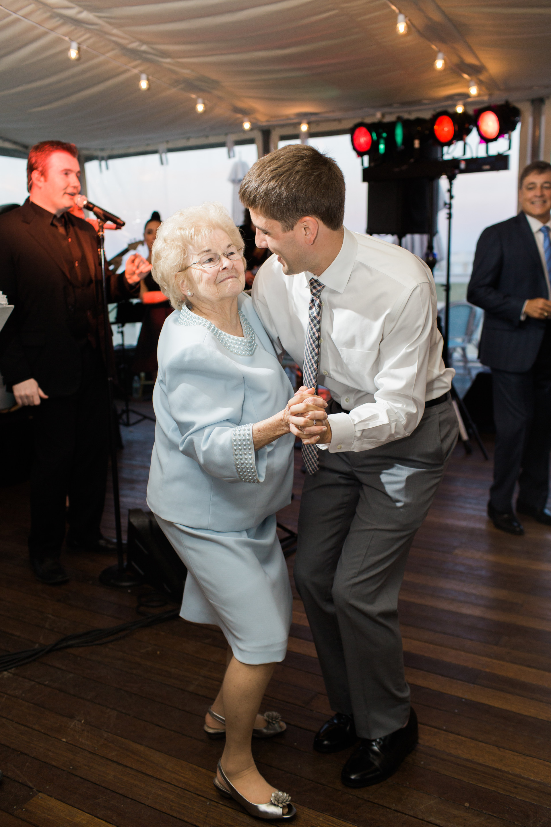 View More: http://deborahzoephoto.pass.us/jayme-cory-married