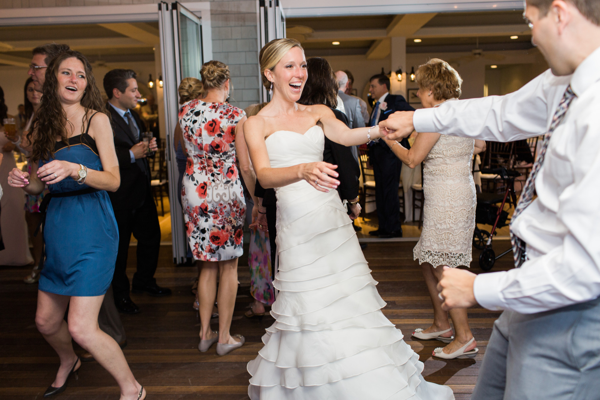 View More: http://deborahzoephoto.pass.us/jayme-cory-married