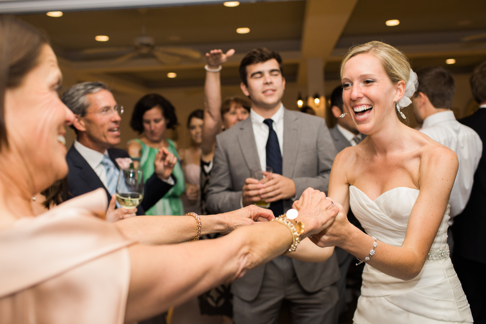 View More: http://deborahzoephoto.pass.us/jayme-cory-married