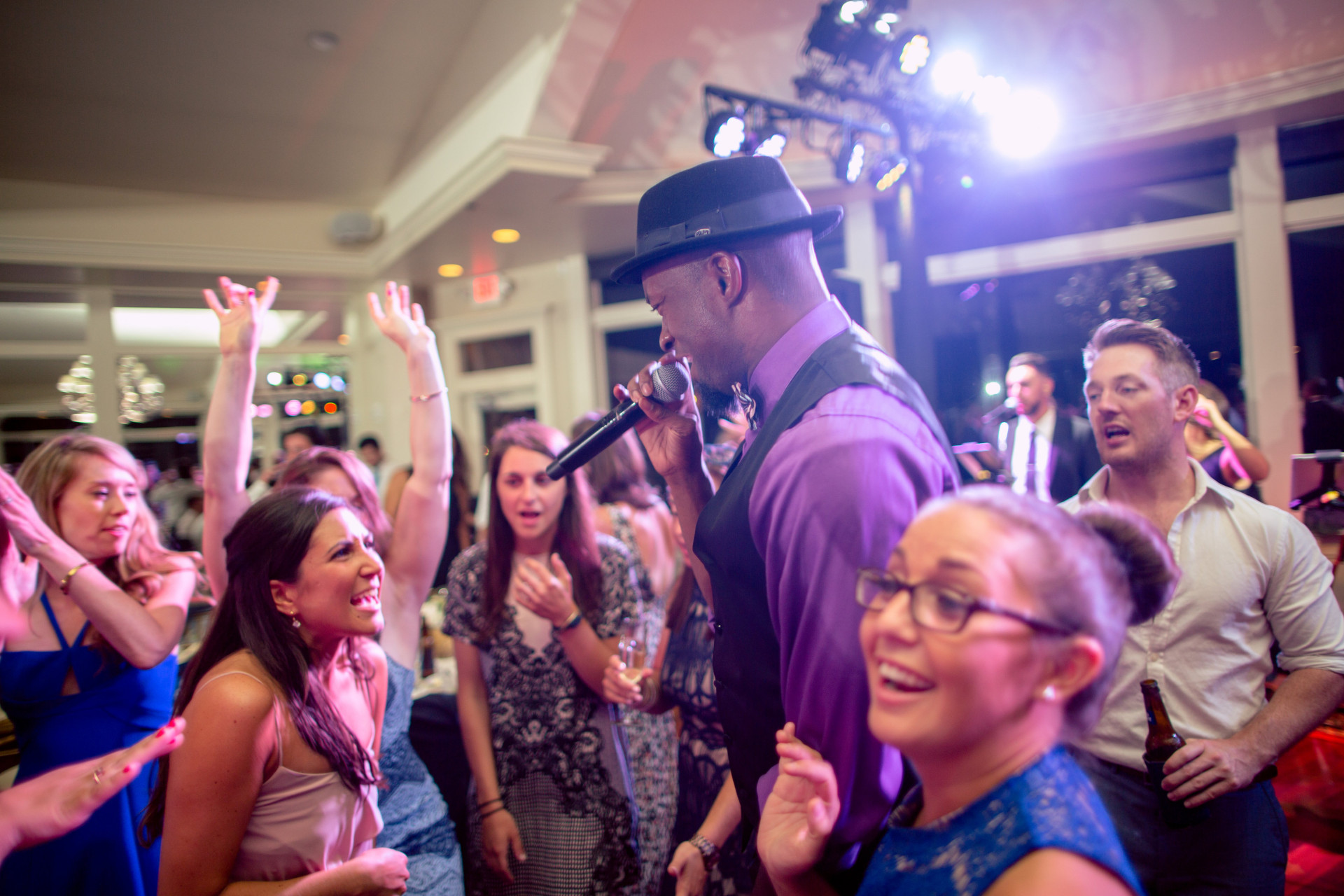 View More: http://oncelikeaspark.pass.us/lindsay-brian-wedding