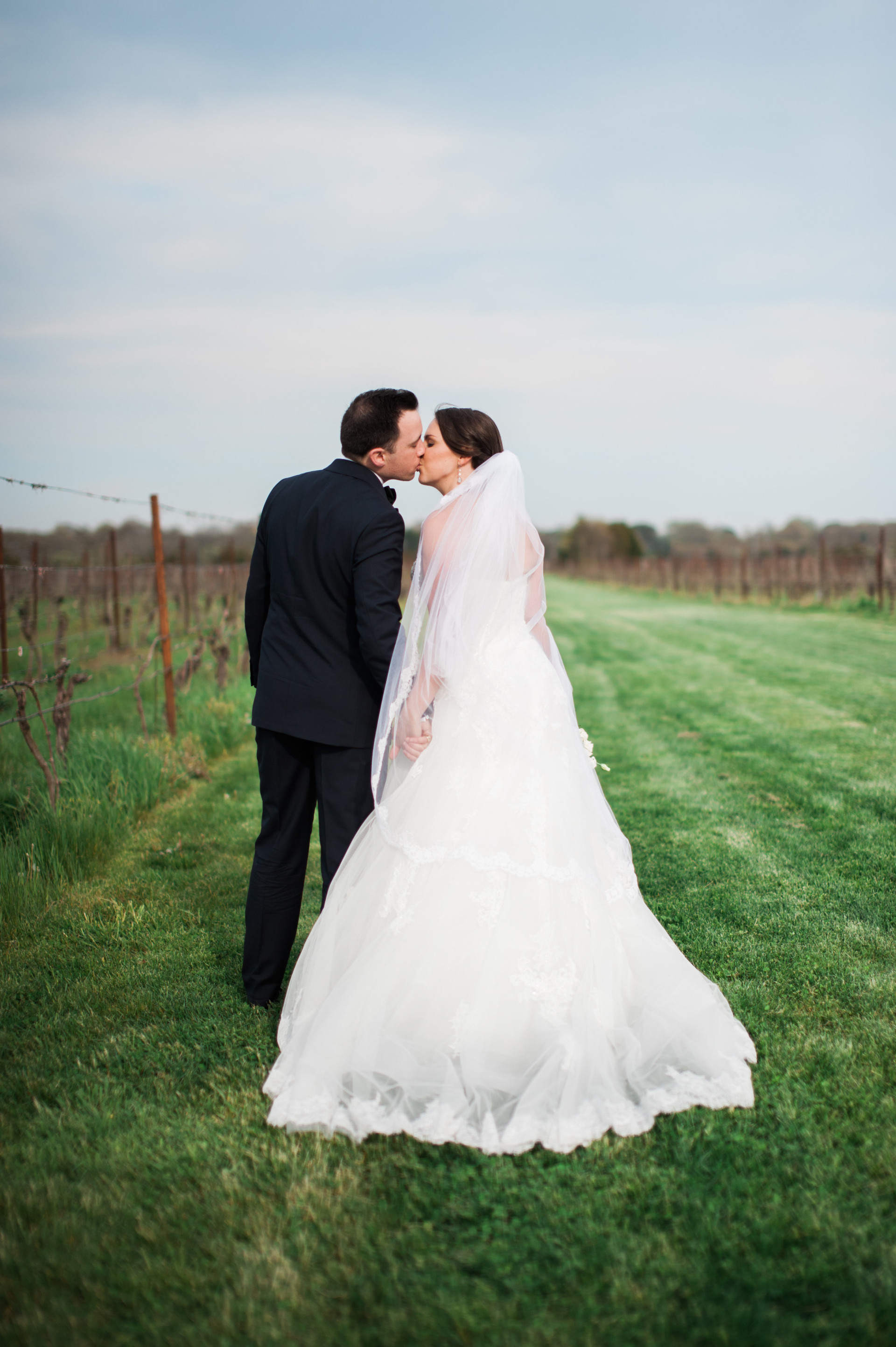 View More: http://aliciaannphotographers.pass.us/nicolelovesjon