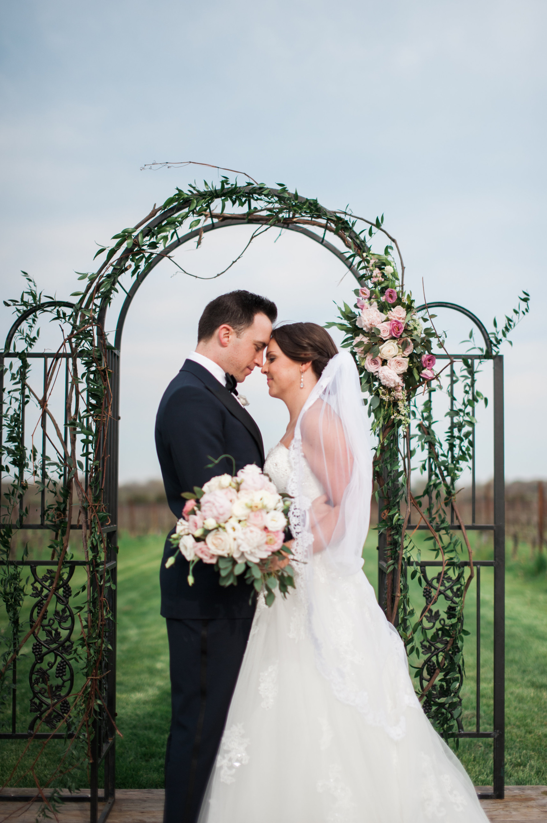 View More: http://aliciaannphotographers.pass.us/nicolelovesjon