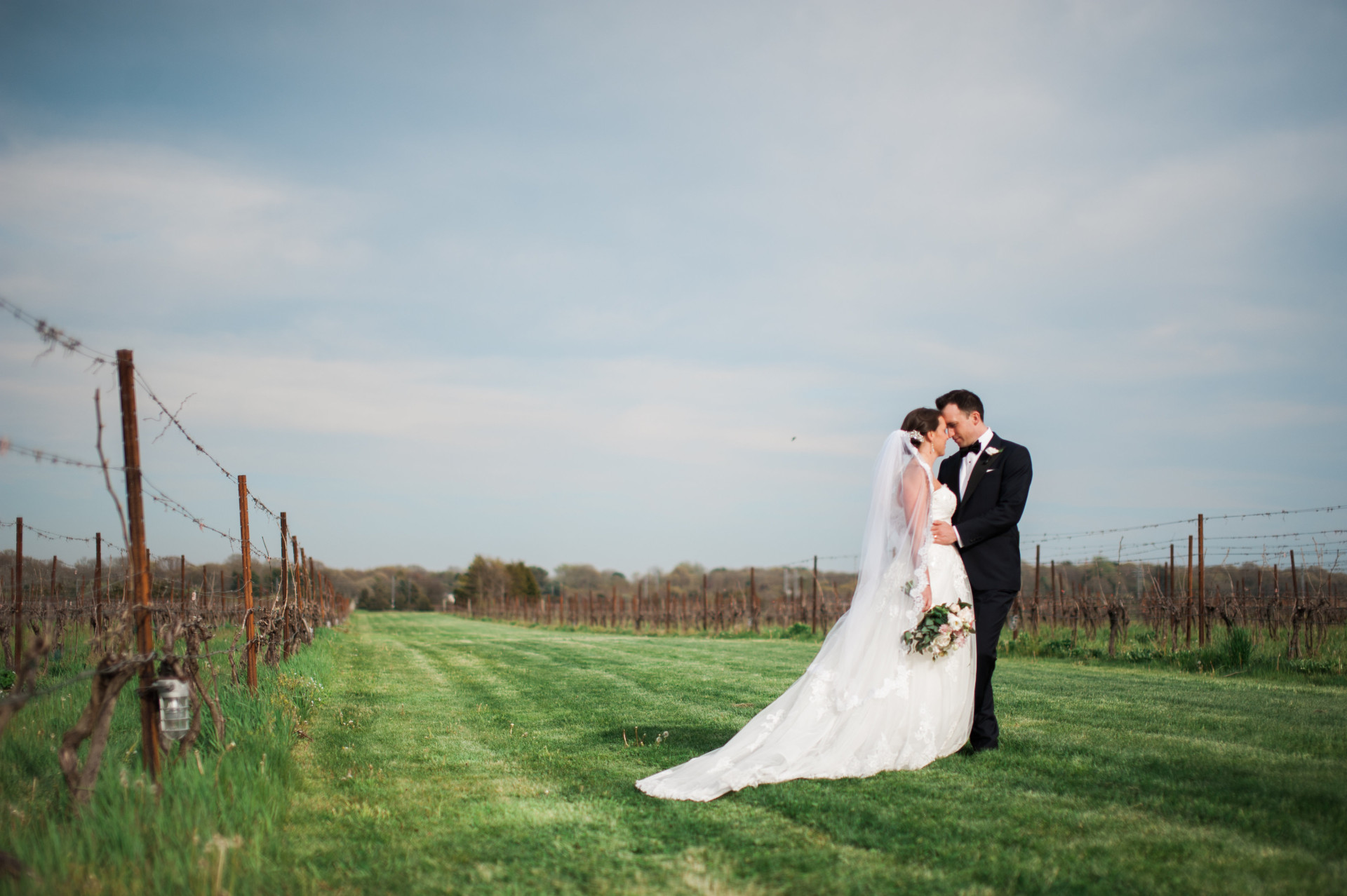 View More: http://aliciaannphotographers.pass.us/nicolelovesjon